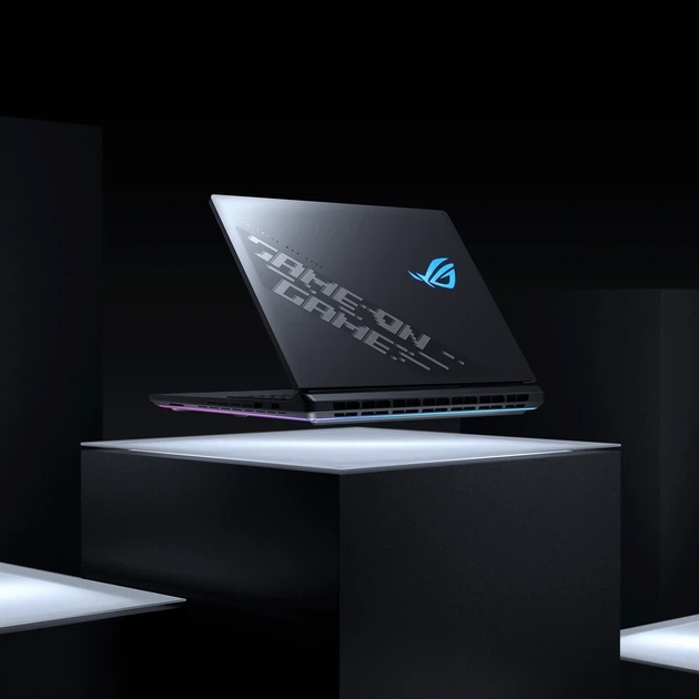 Ноутбук ASUS ROG Strix SCAR 18 (2025) G835LW-SA083W (90NR0LI1-M003L0) Off Black + фірмовий рюкзак та миша / 18" Mini LED WQXGA 240 Гц / Intel Core Ultra 9 275HX / RAM 32 ГБ / SSD 2 ТБ / nVidia GeForce RTX 5080, 16 ГБ - Фото 2 Ноутбук ASUS ROG Strix SCAR 18 (2025) G835LW-SA083W (90NR0LI1-M003L0) Off Black + фірмовий рюкзак та миша / 18" Mini LED WQXGA 240 Гц / Intel Core Ultra 9 275HX / RAM 32 ГБ / SSD 2 ТБ / nVidia GeForce RTX 5080, 16 ГБ - изображение 2
