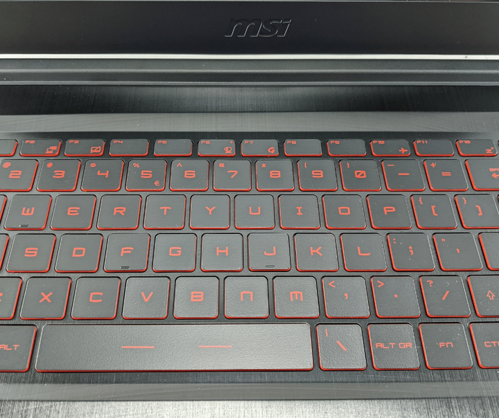Игровой ноутбук MSI Thin GF63 12UCX-898US / 15.6" (1920x1080) IPS / Intel Core i5-12450H (8 (12) ядер по 3.3 - 4.4 GHz) / 16 GB DDR4 / 240 GB SSD / nVidia GeForce RTX 2050, 4 GB GDDR6, 64-bit / WebCam б/у - изображение 3