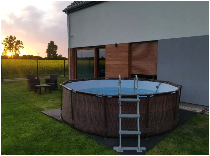 Каркасный бассейн 366x100 см с насосом и лестницей для дачи ротанг Bestway KT3563 - Фото 2 Каркасный бассейн 366x100 см с насосом и лестницей для дачи ротанг Bestway KT3563 - изображение 2