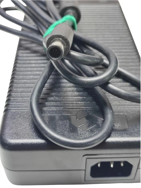 Оригінальний блок живлення Dell 210W 19.5V 10.8A (штекер 7.4x5.0 мм з голкою) DA210PE1-00 DP/N 0D846D / D846D - Б/В - зображення 4