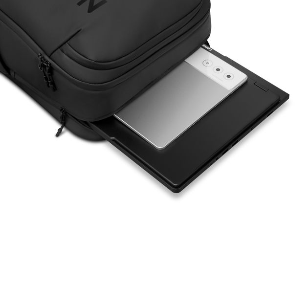 Рюкзак для ноутбука Lenovo Legion 17'' Gaming Backpack GB800 полиуретан Black (GX41U39299) - изображение 6