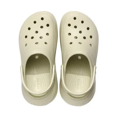 Сабо крокси шльопанці жіночі Crocs Classic Crush Clog розмір EUR 42-43, US M9W11,27 см Bone Слонова кістка - Фото 4 Сабо крокси шльопанці жіночі Crocs Classic Crush Clog розмір EUR 42-43, US M9W11,27 см Bone Слонова кістка - изображение 4