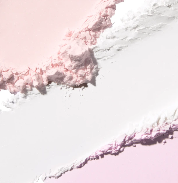Рассыпчатая пудра для лица прозрачная от Flower Knows Knight Unicorn Cloud Loose Setting Powder 02 Starlight Pink (01 Translucent Fair) - изображение 3