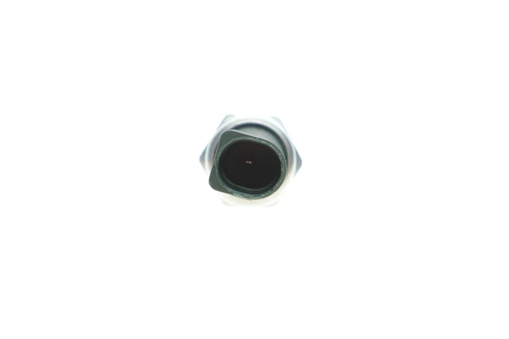 Датчик тиску масла FEBI 19014 Volkswagen Bora, Polo, Passat, Touran, Golf, Caddy, Crafter, Scirocco, Amarok; Skoda Fabia; Audi Q3, A2, A4, A3, TT 036919081A, 036919081B, 036919081D - зображення 3