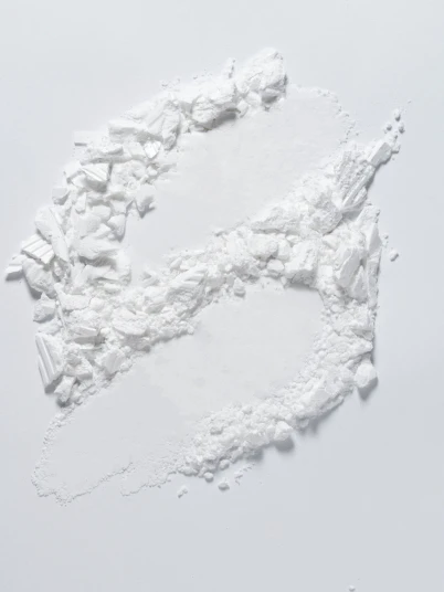 Пудра ZOLA Magic Mattifying Powder WHITE матирующая для лица - изображение 3