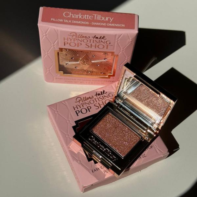 Тени для век с глитером Charlotte Tilbury Hypnotising Pop Shot Pillow Talk Diamonds - Diamond Dimension 1.2 г - Фото 4 Тени для век с глитером Charlotte Tilbury Hypnotising Pop Shot Pillow Talk Diamonds - Diamond Dimension 1.2 г - изображение 4