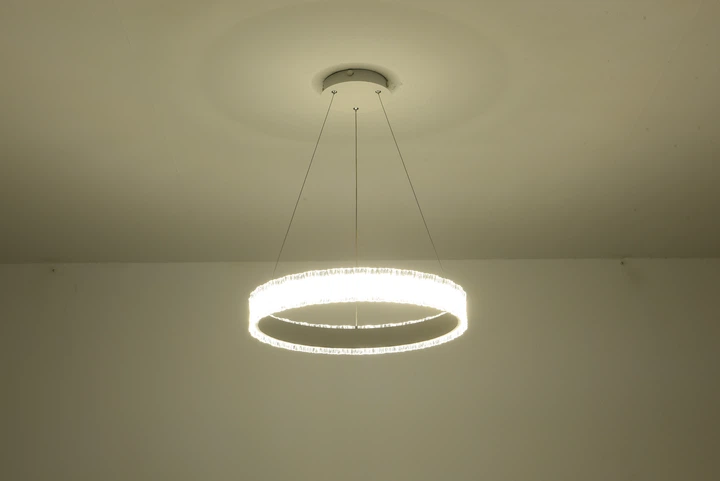 Люстра светодиодная подвесная Luminaria ERIKA 65W R485 White с пультом - изображение 3