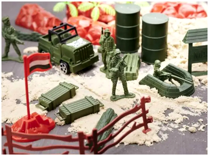 Набор военных солдатиков с оружием 307 шт. для игр на свежем воздухе пластик МС0617 - изображение 5