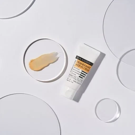 Осветляющий крем с транексамовой кислотой Derma Factory Tranexamic Acid 6% Cream 30 мл - Фото 2 Осветляющий крем с транексамовой кислотой Derma Factory Tranexamic Acid 6% Cream 30 мл - изображение 2