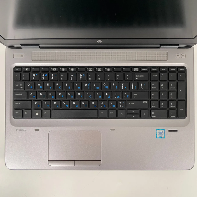 Ноутбук HP ProBook 650 G2 / 15.6" (1366x768) TN / Intel Core i7-6820HQ (4 (8) ядра по 2.7 - 3.6 GHz) / 16 GB DDR4 / 240 GB SSD / Intel HD Graphics 520 / WebCam / Fingerprint б/в + Подарунок Бездротова миша / USB - зображення 3