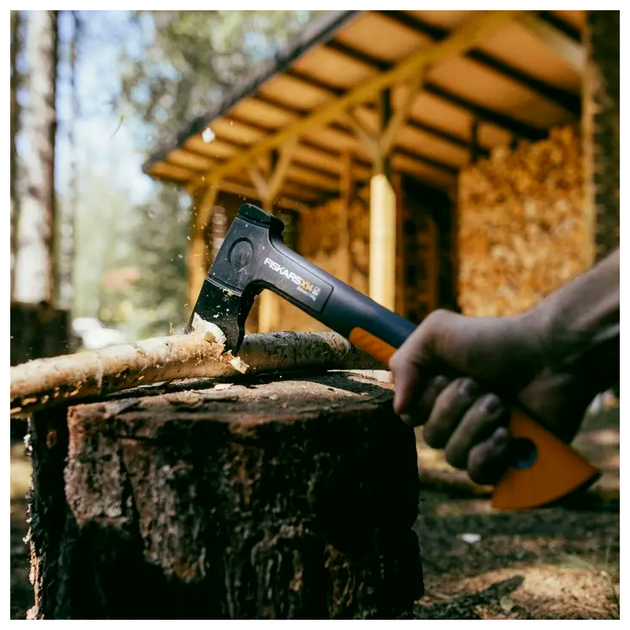 Универсальный топор сталь 35.5 см для дома черный Fiskars CS-0013 - изображение 7