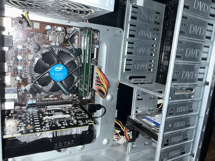 Системный блок i5-7500/8GB 1600/GTX 1650 4GB/SSD 256GB Б/У - Фото 7 Системный блок i5-7500/8GB 1600/GTX 1650 4GB/SSD 256GB Б/У - изображение 7