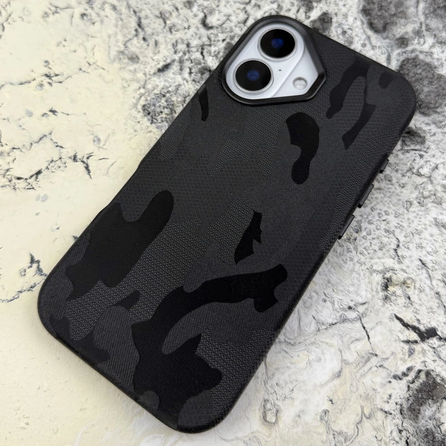 Чехол Camo Case MagSafe для Apple iPhone 16 Black - Фото 1 Чехол Camo Case MagSafe для Apple iPhone 16 Black - изображение 1