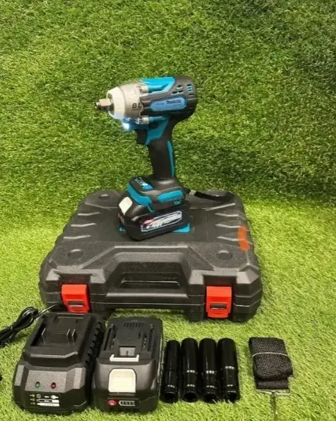 Бесщеточный ударный гайковерт Makita DTW1000/1000Hm (48V, 6Ah) - Фото 3 Бесщеточный ударный гайковерт Makita DTW1000/1000Hm (48V, 6Ah) - изображение 3