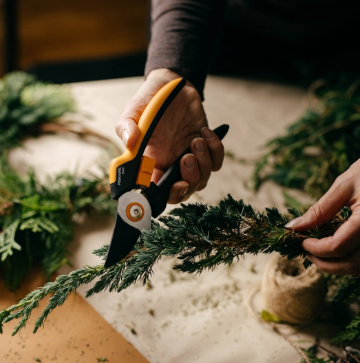 Площинний секатор Fiskars Solid ™ P341 (1057164) - изображение 3