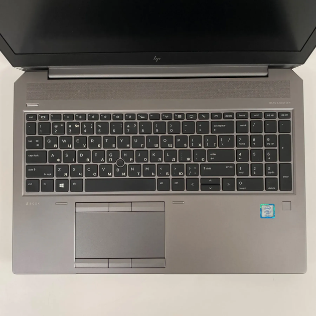 Мобильная рабочая станция Б-класс HP zBook 15 G6 / 15.6" (1920x1080) IPS / Intel Core i7-9850H (6 (12) ядер по 2.6 - 4.6 GHz) / 16 GB DDR4 / 128 GB SSD + 500 GB HDD / nVidia Quadro T1000, 4 GB GDDR5, 128-bit / HDMI / Fingerprint б/у + Подарок Мышь / USB - Фото 3 Мобильная рабочая станция Б-класс HP zBook 15 G6 / 15.6" (1920x1080) IPS / Intel Core i7-9850H (6 (12) ядер по 2.6 - 4.6 GHz) / 16 GB DDR4 / 128 GB SSD + 500 GB HDD / nVidia Quadro T1000, 4 GB GDDR5, 128-bit / HDMI / Fingerprint б/у + Подарок Мышь / USB - изображение 3