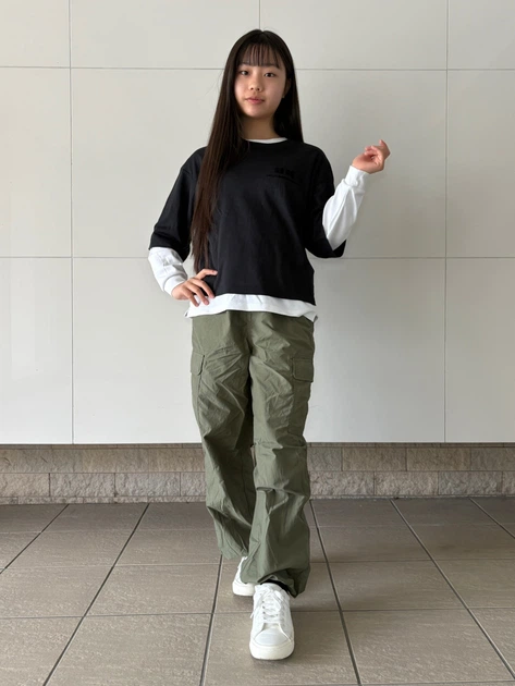 Футболка хлопковая оверсайз женская Uniqlo 20827268 XS Черная (1159874175) - изображение 10