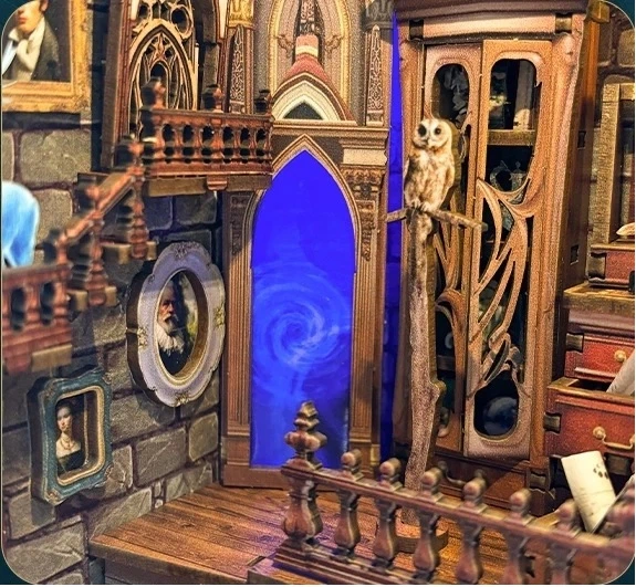 Бук Нук Чарівна студія Інтер'єрний конструктор Magic Studio DIY Wooden Book Nook Kit SQ-54 - Фото 5 Бук Нук Чарівна студія Інтер'єрний конструктор Magic Studio DIY Wooden Book Nook Kit SQ-54 - изображение 5
