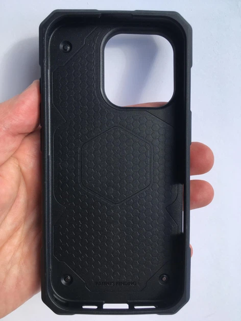 Чехол противоударный UAG Monarch Pro MagSafe (Original) для iPhone 16 Pro Max (6.9") Titanium 114457113636 - Фото 4 Чехол противоударный UAG Monarch Pro MagSafe (Original) для iPhone 16 Pro Max (6.9") Titanium 114457113636 - изображение 4