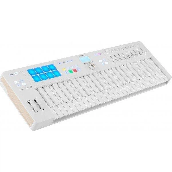 MIDI-клавиатура Arturia KeyLab Essential 49 mk3 Alpine White Special Edition (24-08-02-03) - Фото 2 MIDI-клавиатура Arturia KeyLab Essential 49 mk3 Alpine White Special Edition (24-08-02-03) - изображение 2