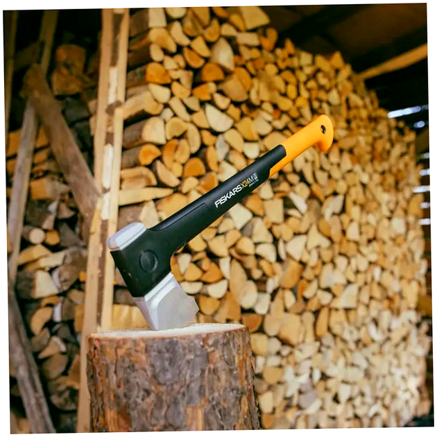 Топор колун Fiskars X24 M для раскалывания древесины длина 60 см сталь черный HM-0006 - изображение 7