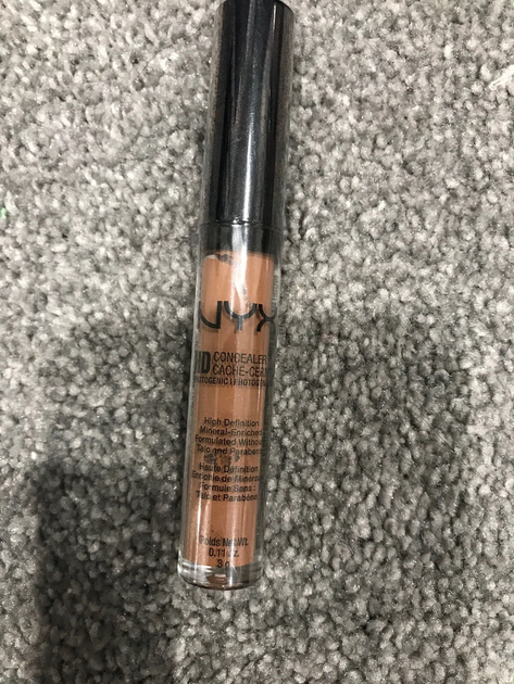 Жидкий консилер для лица NYX Cosmetics HD Concealer Wand оттенок Nutmeg (CW08) - изображение 3
