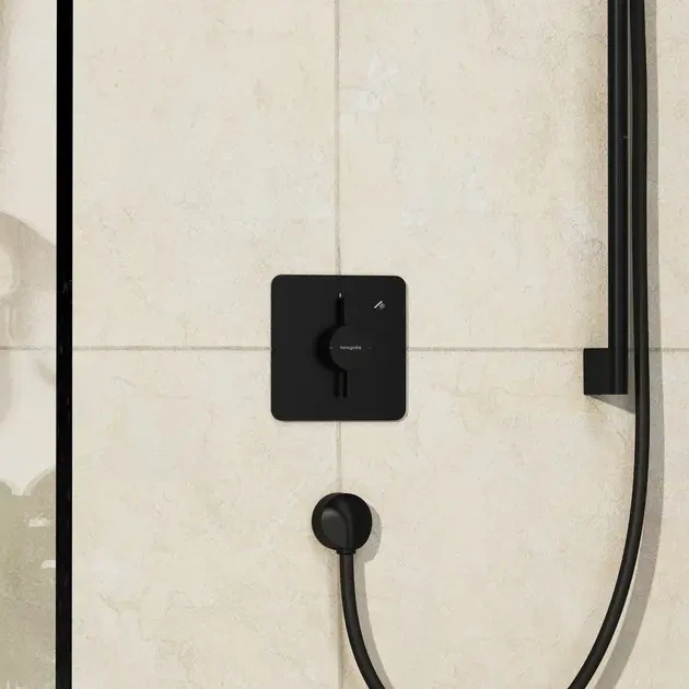 Смеситель для душа Hansgrohe DuoTurn Q термостатический, черный матовый (75614670) - Фото 3 Смеситель для душа Hansgrohe DuoTurn Q термостатический, черный матовый (75614670) - изображение 3