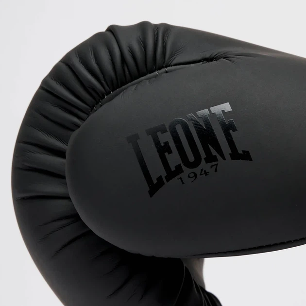 Боксерские перчатки LEONE Tone X GN058 натуральная кожа 12 унций черные - Фото 6 Боксерские перчатки LEONE Tone X GN058 натуральная кожа 12 унций черные - изображение 6