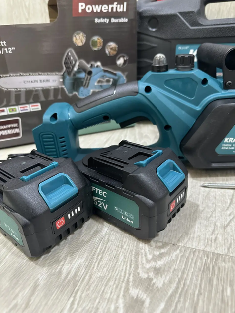 Ланцюгова міні пила акумуляторна Krafftec 12 дюймів 52V 6Ah / 2500 Вт / 2 акумулятори - зображення 6
