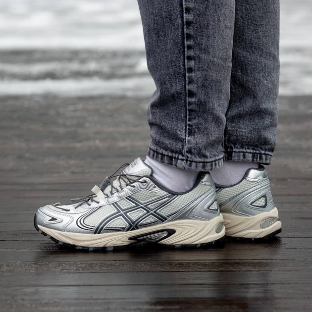 Кросівки чоловічі Asics Gel-Kahana TR v4 Silver Beige 41 (2069-1042509) - Фото 1 Кросівки чоловічі Asics Gel-Kahana TR v4 Silver Beige 41 (2069-1042509) - зображення 1