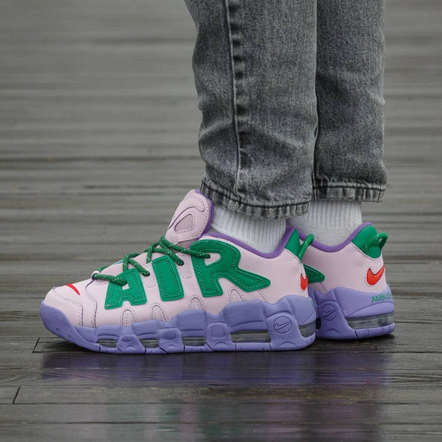 Кросівки чоловічі Air More Uptempo Low x AMBUSH Pink Purple Green 44 (2530-1445850) - Фото 1 Кросівки чоловічі Air More Uptempo Low x AMBUSH Pink Purple Green 44 (2530-1445850) - изображение 1