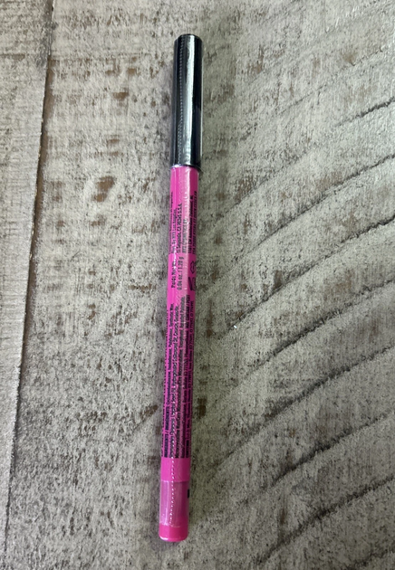 Олівець-лайнер для контуру губ NYX Cosmetics Slide On Lip Pencil SLLP07 Fluorescent яскраво-рожевий - Фото 6 Олівець-лайнер для контуру губ NYX Cosmetics Slide On Lip Pencil SLLP07 Fluorescent яскраво-рожевий - зображення 6