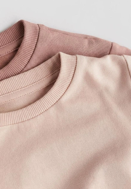 Комплект дитячих світшотів 2 шт для дівчинки H&M 104 см Пудровий Кавовий (25101501B) - Фото 2 Комплект дитячих світшотів 2 шт для дівчинки H&M 104 см Пудровий Кавовий (25101501B) - изображение 2