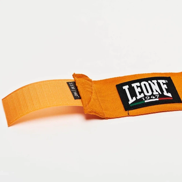 Боксерские бинты Leone хлопок 350 см оранжевые 2 шт. - изображение 6