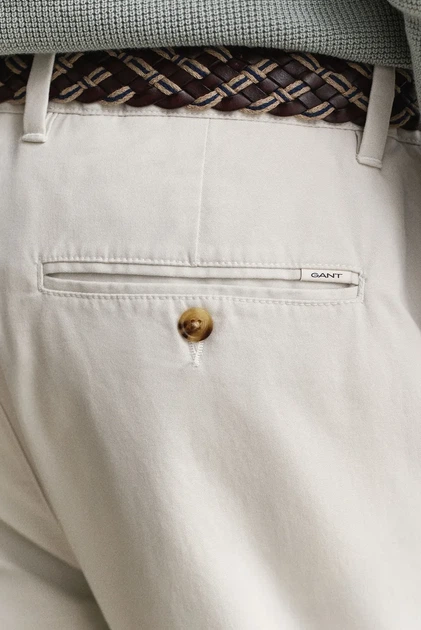 Чоловічі білі чіноси SLIM CLASSIC Gant 36-32 1501000 - Фото 5 Чоловічі білі чіноси SLIM CLASSIC Gant 36-32 1501000 - изображение 5