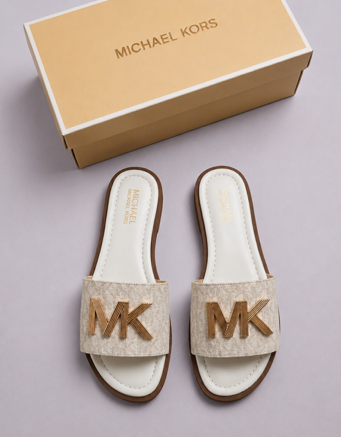 Шльопанці жіночі Michael Kors шкіряні 39р білі - Фото 1 Шльопанці жіночі Michael Kors шкіряні 39р білі - изображение 1