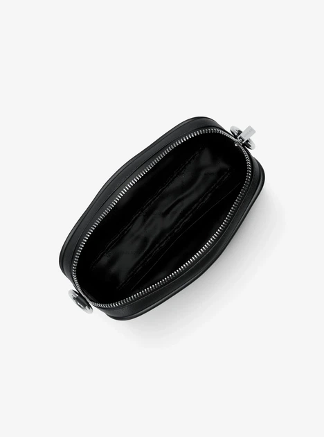 Сумка Michael Kors Jet Set Travel Small Signature Logo Camera Crossbody Bag, чорна - изображение 3