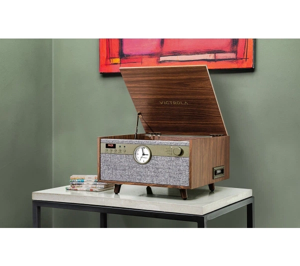 Програвач вінілових дисків Victrola Century Signature+ 6-в-1 VTA-835SB-WLN-INT Мануальний Привід на ремені Bluetooth CD Касета Горіх - Фото 3 Програвач вінілових дисків Victrola Century Signature+ 6-в-1 VTA-835SB-WLN-INT Мануальний Привід на ремені Bluetooth CD Касета Горіх - зображення 3