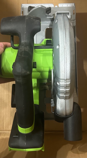 Бездротова циркулярна пилка Greenworks 24V 7 1/4 дюйма CRD401 - Б/У - изображение 4