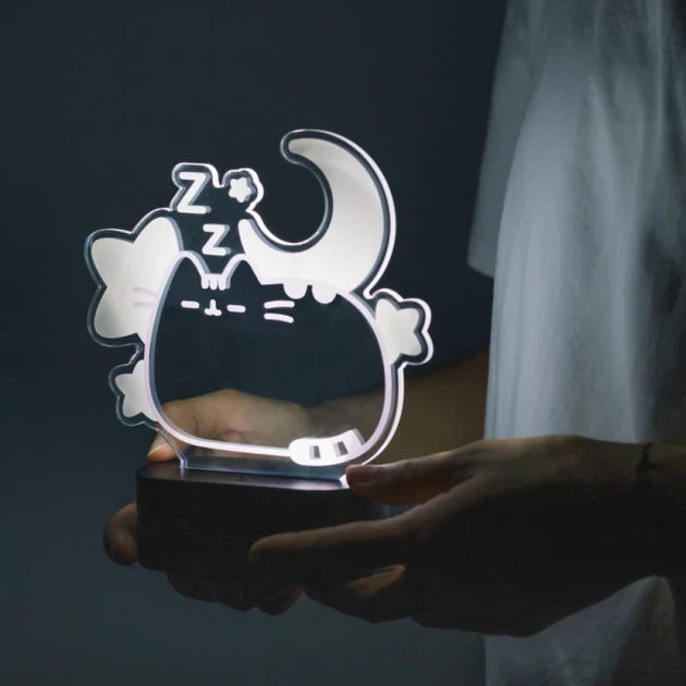 Лампка нічна LED Pusheen Dreams 19.5x17cm (LAMPL001) - Фото 7 Лампка нічна LED Pusheen Dreams 19.5x17cm (LAMPL001) - зображення 7