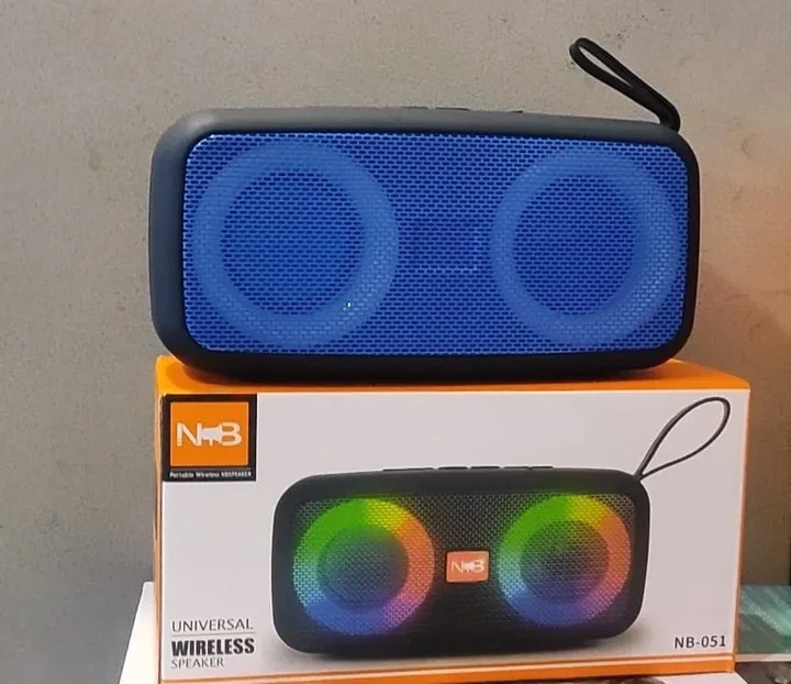 Портативная колонка Bluetooth NB аккумуляторная 2 динамика RGB LED подсветка Синий (MX-00008952E) - изображение 2