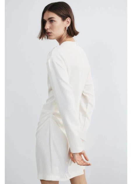 Сукня коротка осіння жіноча H&M 271198523 XS Кремова (2727000133160) - Фото 2 Сукня коротка осіння жіноча H&M 271198523 XS Кремова (2727000133160) - зображення 2