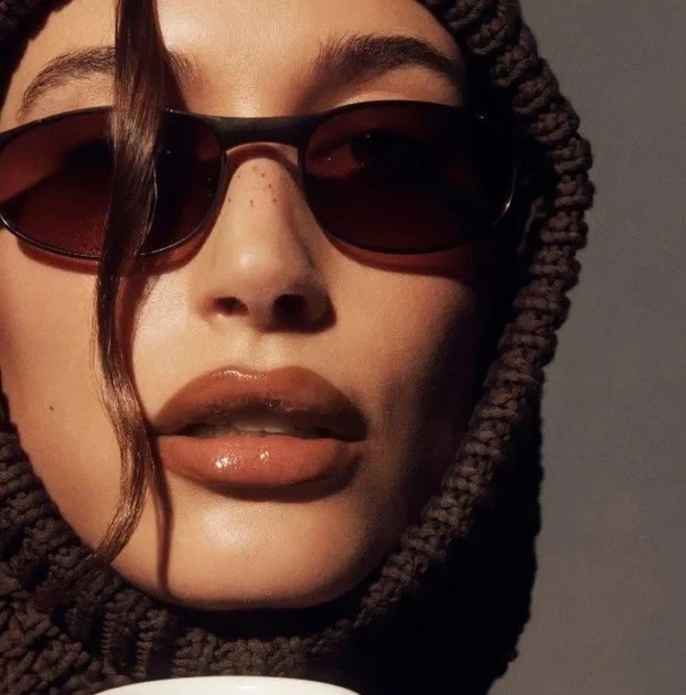 Пептидний тінт-бальзам для губ RHODE Peptide Lip Tint Espresso 10 мл для зволоження та блиску губ - изображение 4