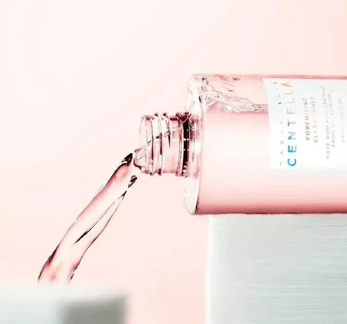 Тонер для обличчя SKIN1004 Madagascar Centella Poremizing Clear Toner 210 мл для очищення та звуження пор - изображение 4