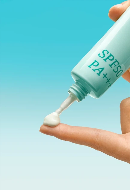 Сонцезахисна есенція для обличчя NUMBUZIN No.1 Clear Filter Sun Essence SPF50+ PA++++ 50 мл для зволоження та захисту шкіри - изображение 10