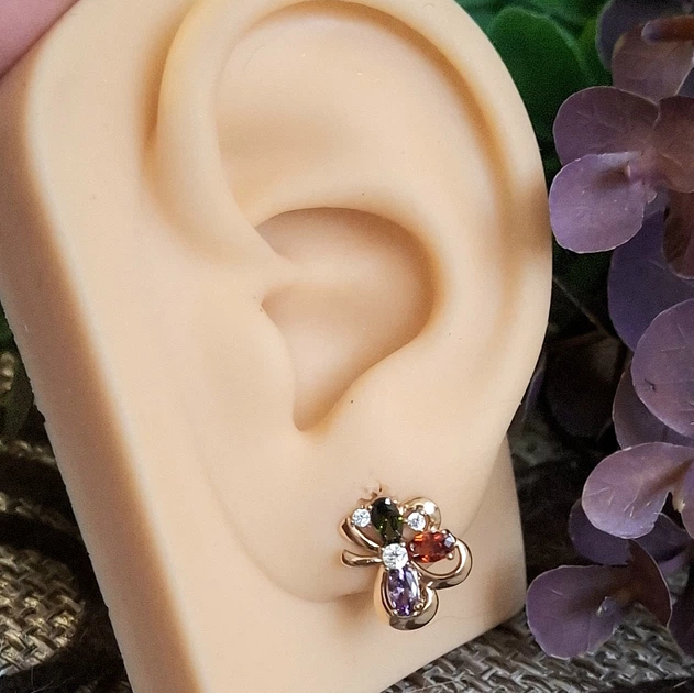Сережки Xuping довжина 1.4см ширина 1.2см медичне золото позолота 18К с1700 - Фото 2 Сережки Xuping довжина 1.4см ширина 1.2см медичне золото позолота 18К с1700 - зображення 2