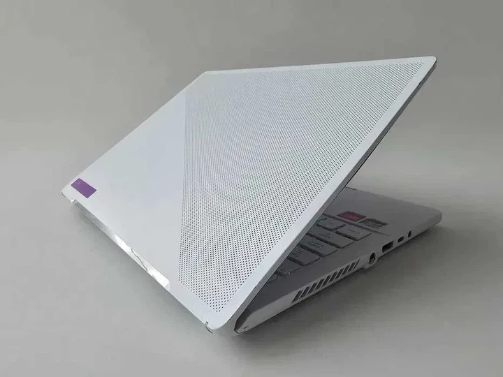 Ноутбук Asus ROG Zephyrus G14 R7 5800H/RTX 3060/RAM 16GB/SSD 512GB/120Hz Б\В - Б/У - Фото 6 Ноутбук Asus ROG Zephyrus G14 R7 5800H/RTX 3060/RAM 16GB/SSD 512GB/120Hz Б\В - Б/У - изображение 6