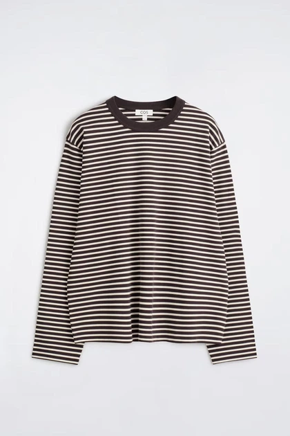 Лонгслів чоловічий COS relaxed jersey interlock long-sleeved t-shirt 1261873016 L Біло-коричневий - Фото 6 Лонгслів чоловічий COS relaxed jersey interlock long-sleeved t-shirt 1261873016 L Біло-коричневий - изображение 6