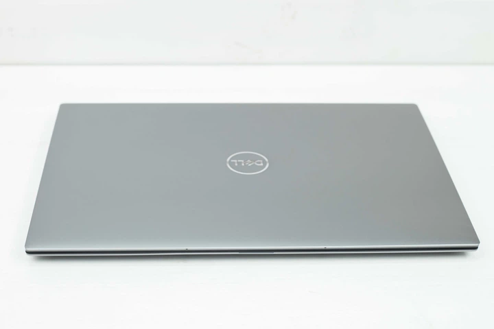 Потужний та тонкий ноутбук Dell Precision 5560 i9-11950H 32RAM 1TbSSD RTX A2000 4K/UHD TOUCH IPS 15,6 Б/В - Фото 6 Потужний та тонкий ноутбук Dell Precision 5560 i9-11950H 32RAM 1TbSSD RTX A2000 4K/UHD TOUCH IPS 15,6 Б/В - зображення 6