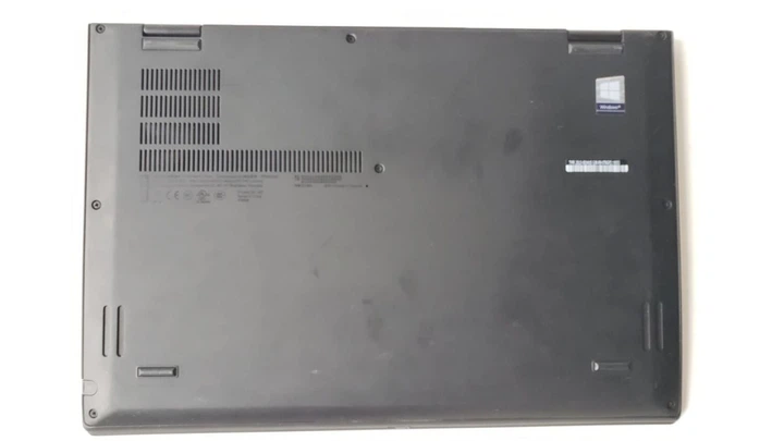 Ноутбук-трансформер Lenovo ThinkPad X1 Yoga (3rd Gen) / 14" (1920x1080) IPS Touch / Intel Core i7-8550U (4 (8) ядра по 1.8 - 4.0 GHz) / 8 GB DDR3 / 256 GB SSD / Intel UHD Graphics 620 / WebCam б/в - Фото 7 Ноутбук-трансформер Lenovo ThinkPad X1 Yoga (3rd Gen) / 14" (1920x1080) IPS Touch / Intel Core i7-8550U (4 (8) ядра по 1.8 - 4.0 GHz) / 8 GB DDR3 / 256 GB SSD / Intel UHD Graphics 620 / WebCam б/в - зображення 7